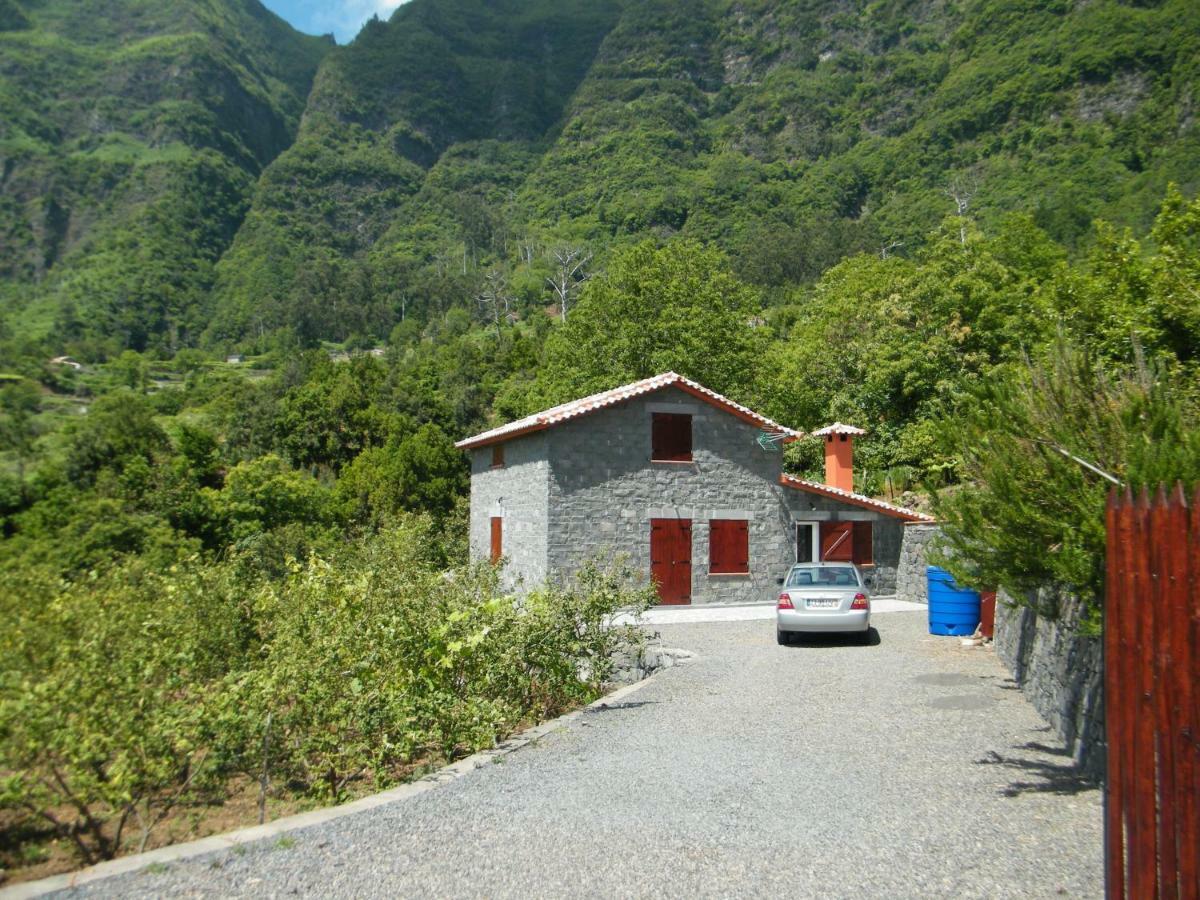 Lameiros Cottage São Vicente الغرفة الصورة